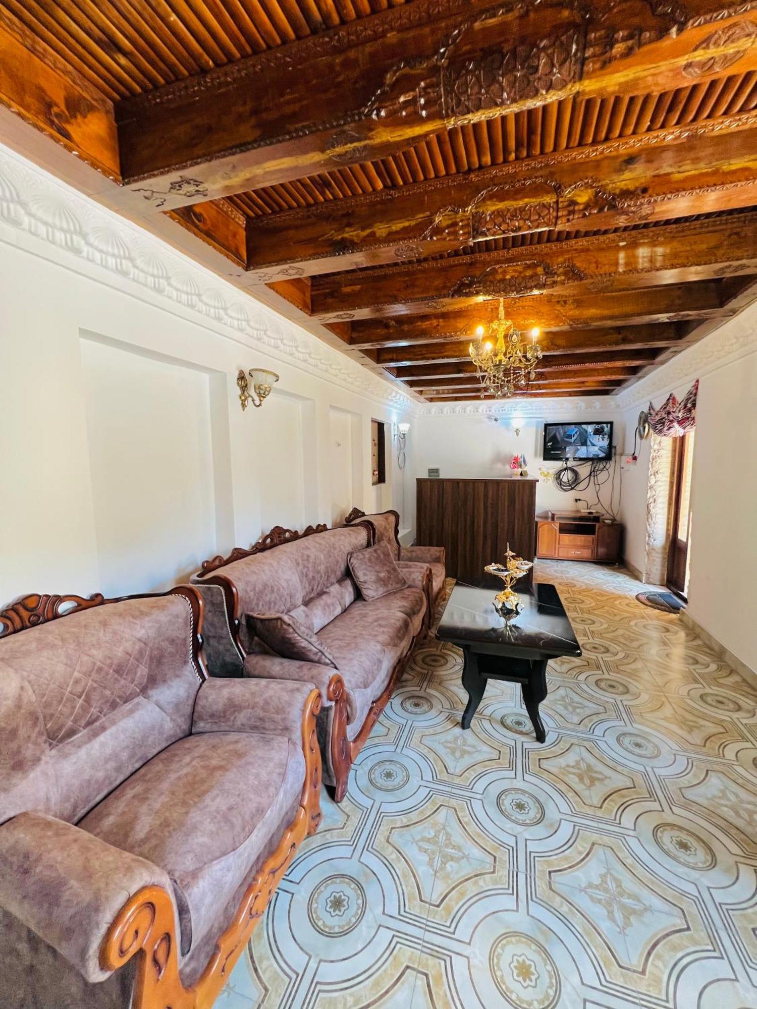 Lola Boutique Hotel بخارى المظهر الخارجي الصورة