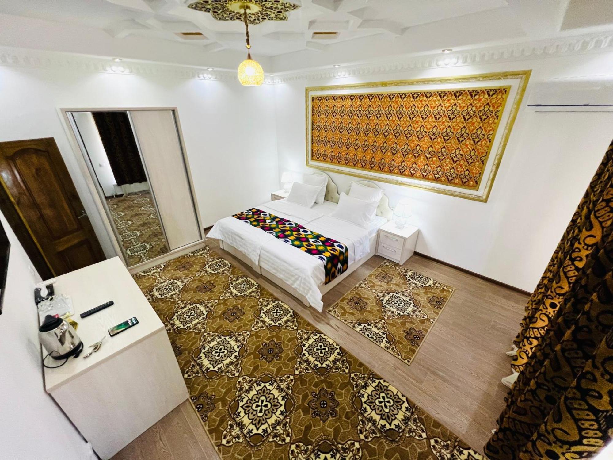 Lola Boutique Hotel بخارى المظهر الخارجي الصورة