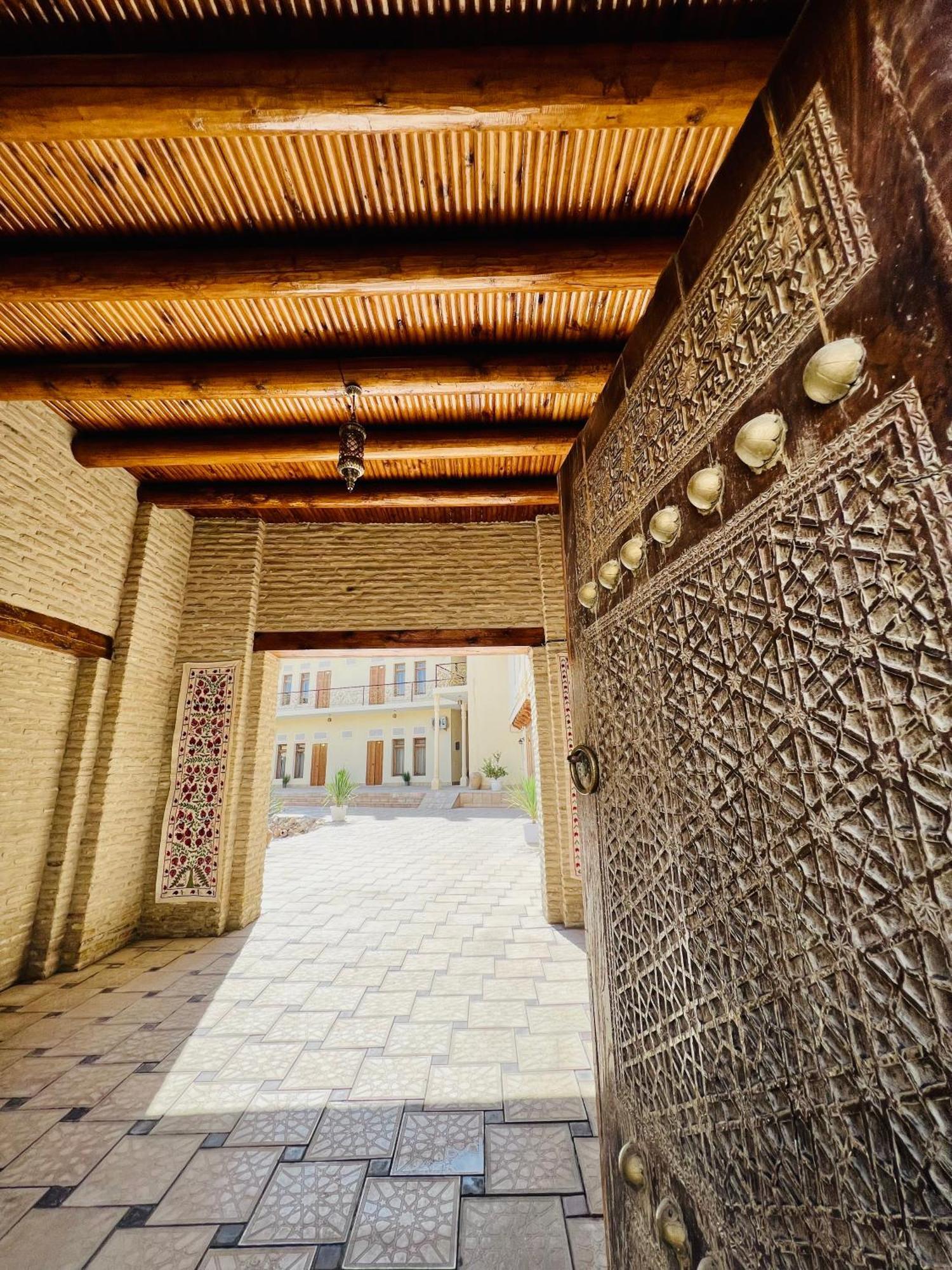 Lola Boutique Hotel بخارى المظهر الخارجي الصورة