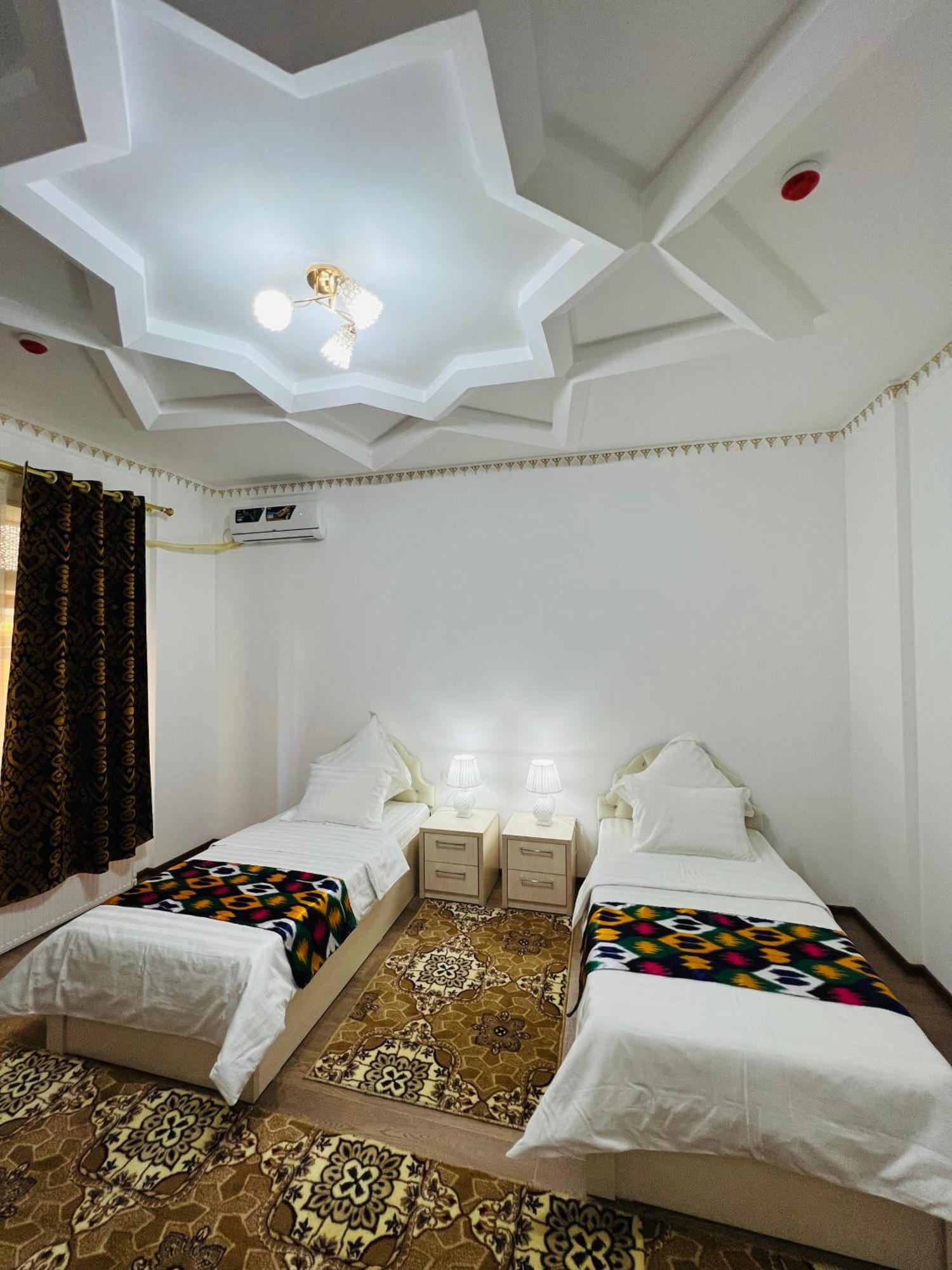 Lola Boutique Hotel بخارى المظهر الخارجي الصورة