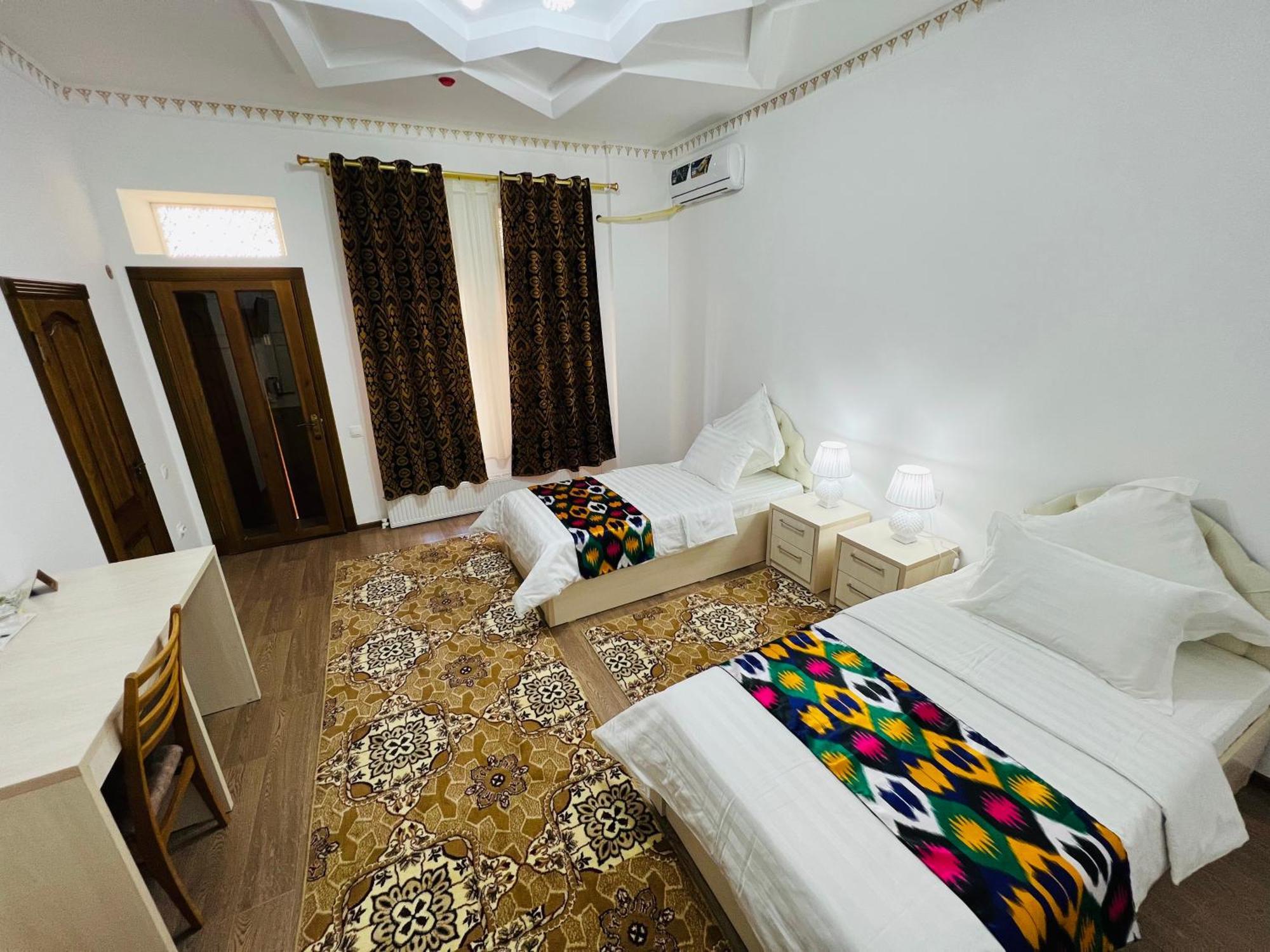 Lola Boutique Hotel بخارى المظهر الخارجي الصورة