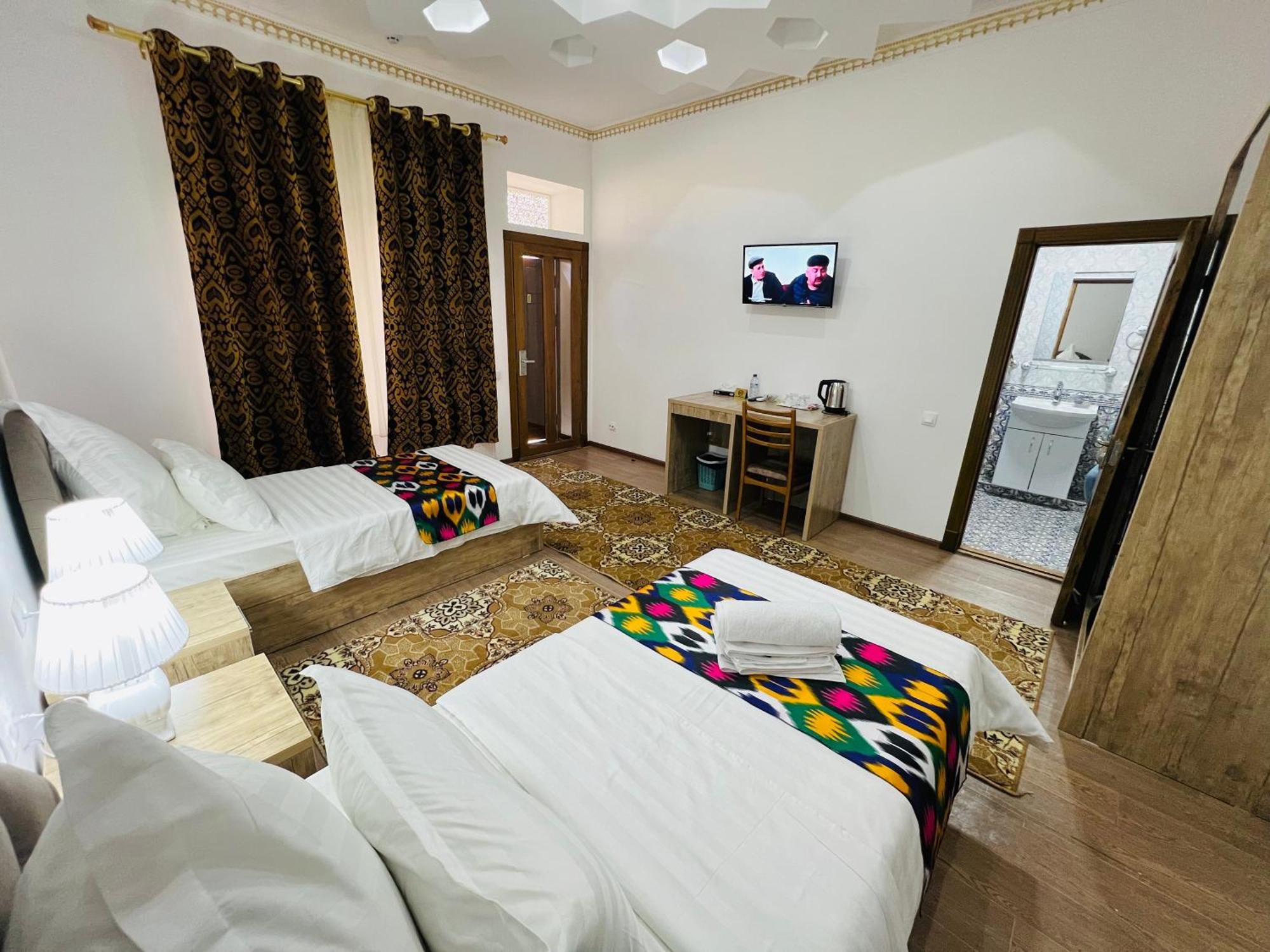 Lola Boutique Hotel بخارى المظهر الخارجي الصورة
